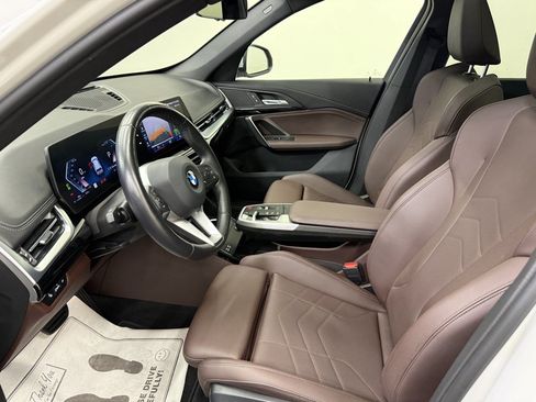 Used 2023 BMW X1 xDrive28i w/ Convenience Package AWD/4WD image 6
