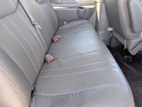 Used 2014 Chevrolet Express 2500 LS image 14