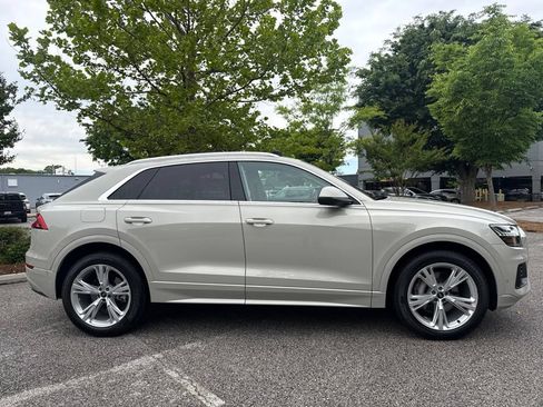 Used 2021 Audi Q8 Prestige AWD/4WD image 10
