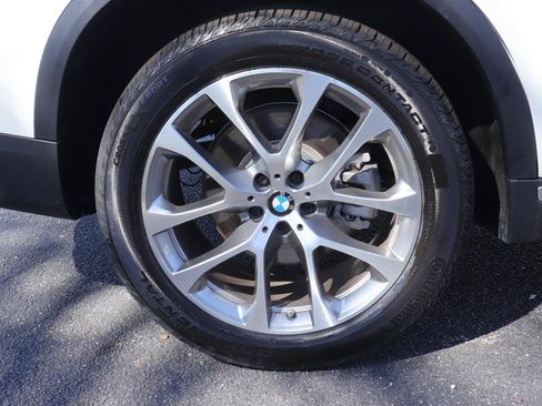 New 2026 BMW X5 sDrive40i w/ Premium Package RWD image 44