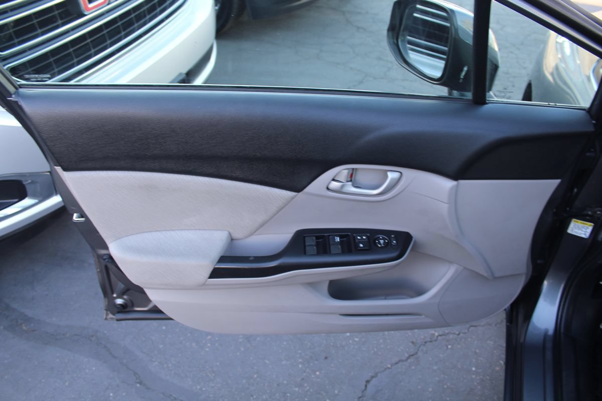 Used 2013 Honda Civic LX image 13
