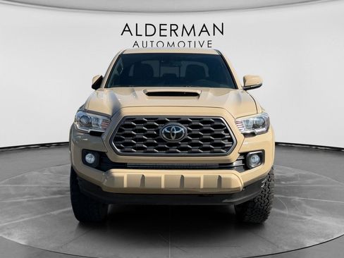 Used 2020 Toyota Tacoma TRD Sport image 8