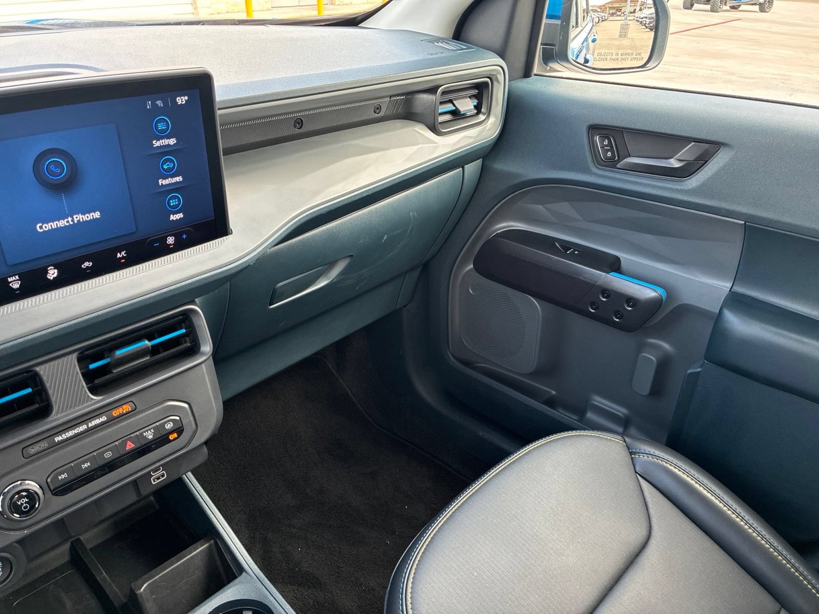 Used 2025 Ford Maverick Lobo AWD/4WD image 34