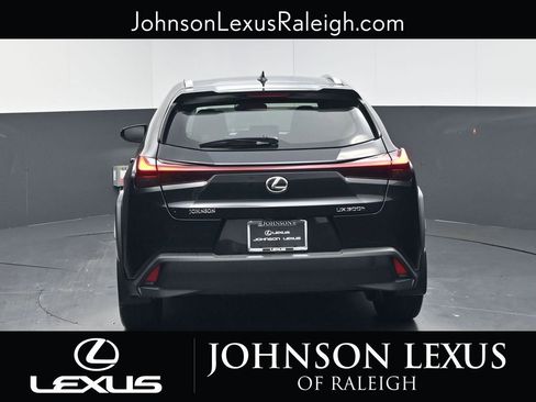 New 2026 Lexus UX 300h FWD image 8