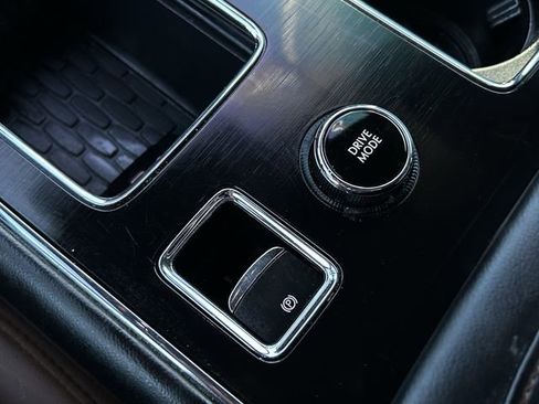 Used 2023 Lincoln Aviator Reserve w/ Equipment Group 201A image 22