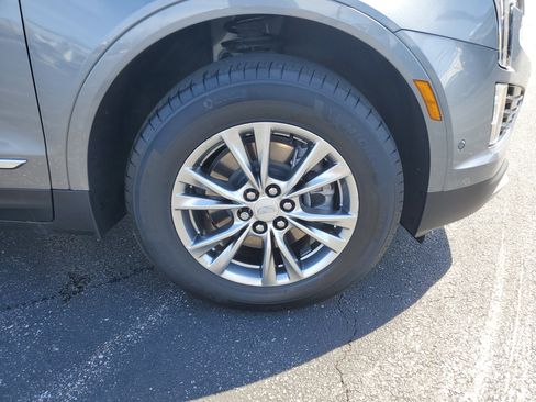 Used 2022 Cadillac XT5 Premium Luxury w/ Technology Package image 5