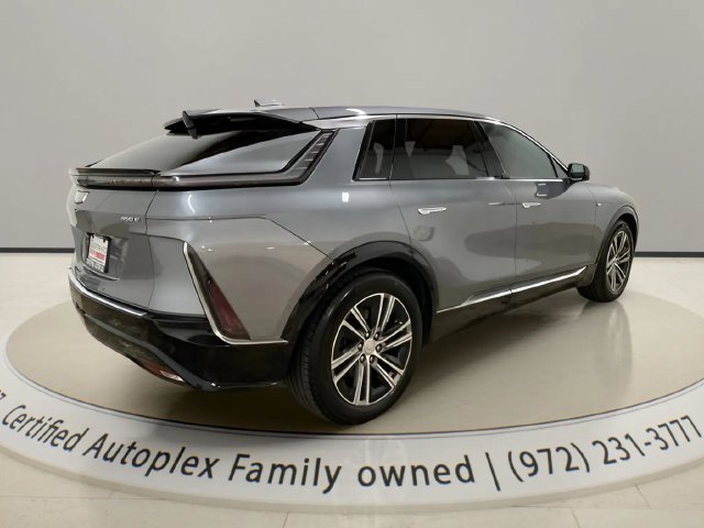 Used 2023 Cadillac Lyriq 2WD image 5