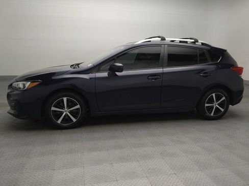Used 2019 Subaru Impreza 2.0i Premium AWD/4WD image 2