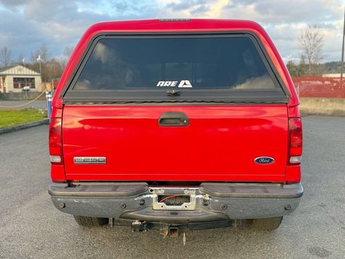 Used 2006 Ford F250 Lariat AWD/4WD image 5