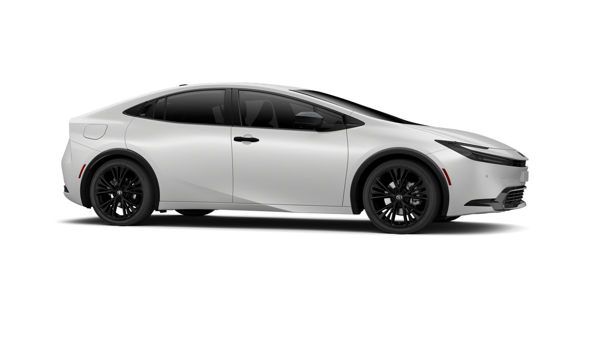 New 2027 Toyota Prius Plug-In Hybrid FWD image 13