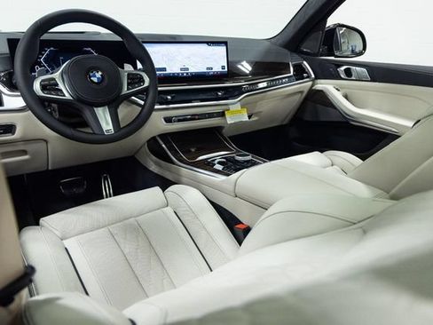 New 2027 BMW X7 xDrive40i w/ M Sport Package AWD/4WD image 24