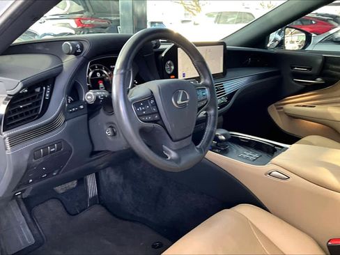 Used 2023 Lexus LS 500 image 18