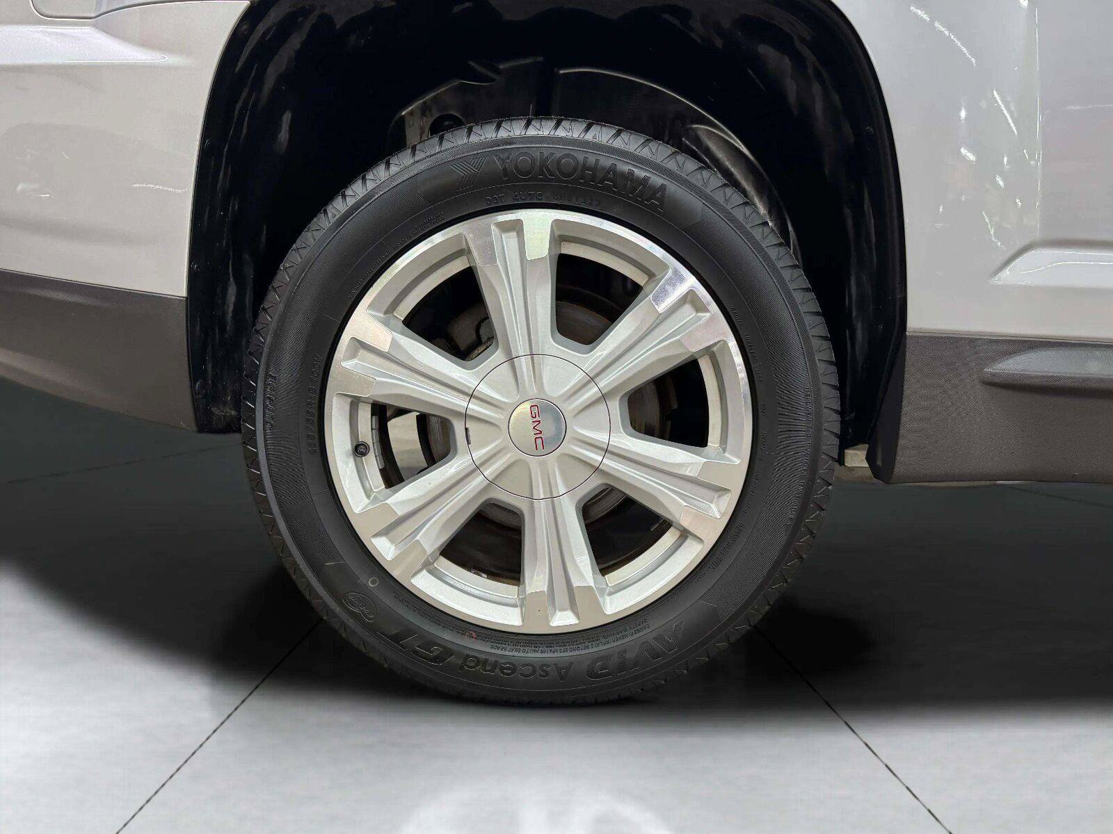 Used 2017 GMC Terrain SLE w/ Convenience Package FWD image 42