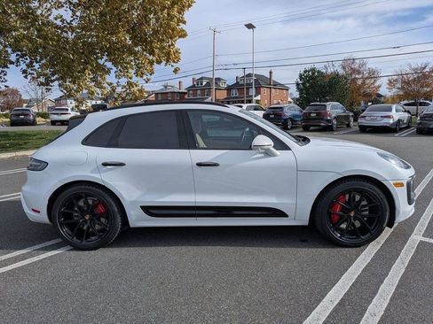 Used 2022 Porsche Macan GTS image 8