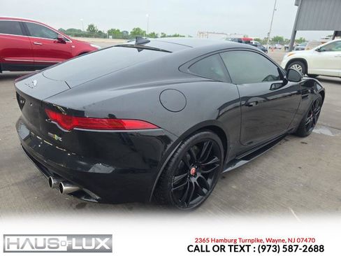 Used 2017 Jaguar F-TYPE R AWD/4WD image 5