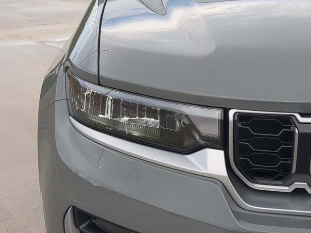 New 2027 Jeep Grand Cherokee Limited AWD/4WD image 10