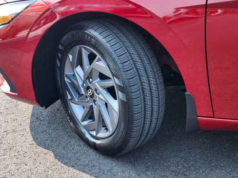 Certified 2026 Hyundai Elantra Hybrid FWD image 29