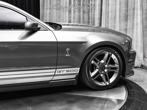 Used 2010 Ford Mustang Shelby GT500 image 35