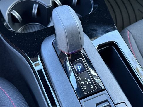 New 2026 Toyota Prius Plug-In Hybrid FWD image 20