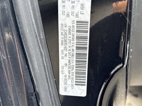 Used 2019 Dodge Grand Caravan GT FWD image 24
