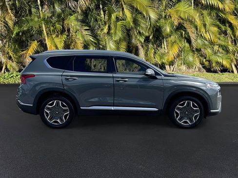 Used 2022 Hyundai Santa Fe Limited FWD image 4