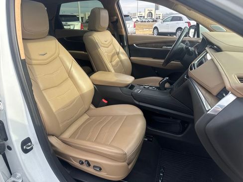 Used 2023 Cadillac XT5 Premium Luxury w/ Platinum Package image 15