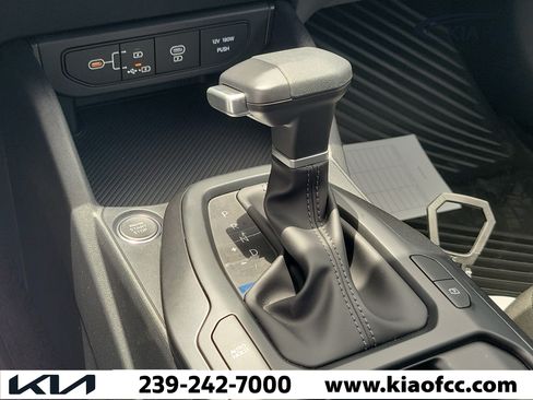 New 2026 Kia K4 FWD image 30