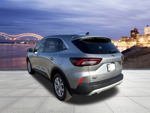 Used 2023 Ford Escape Active w/ Tech Pack #1 image 3