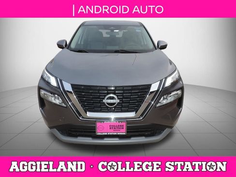 Used 2023 Nissan Rogue SV image 10