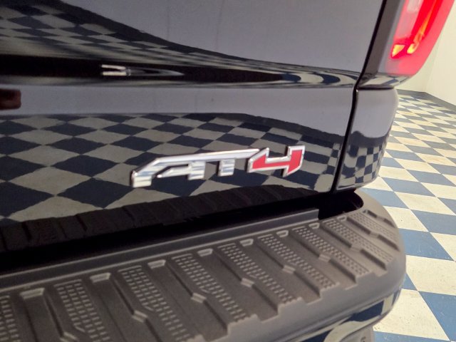 New 2026 GMC Sierra 1500 AT4 w/ AT4 Premium Package AWD/4WD image 7
