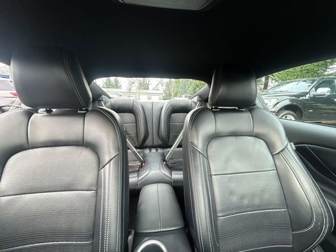 Used 2025 Ford Mustang GT Premium image 27