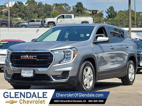 Certified 2024 GMC Terrain SLE FWD image 15