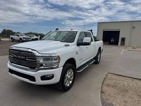 Used 2023 RAM 2500 Laramie AWD/4WD image 1