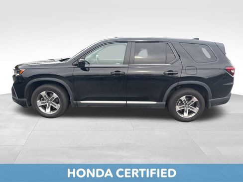Used 2023 Honda Pilot EX-L image 3