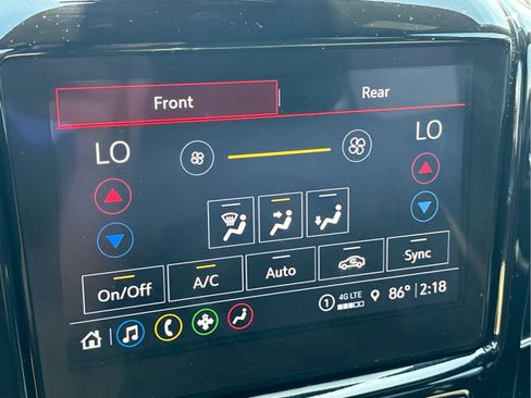 Certified 2023 Chevrolet Traverse LT w/ LPO, Floor Liner Package AWD/4WD image 16