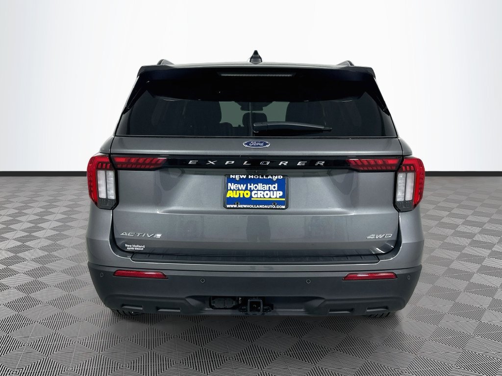 New 2026 Ford Explorer Active AWD/4WD image 8