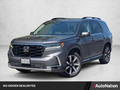 Used 2025 Honda Pilot Touring
