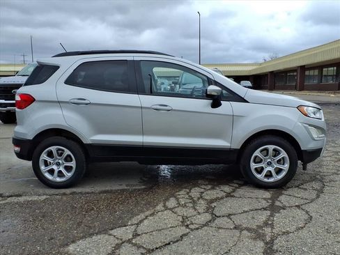 Used 2020 Ford EcoSport SE w/ SE Convenience Package image 6