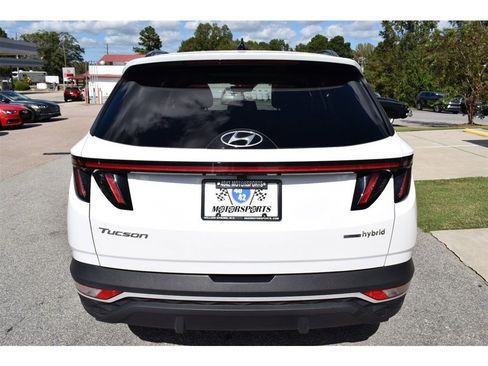 Used 2022 Hyundai Tucson SEL w/ Cargo Package AWD/4WD image 4