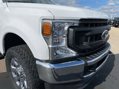 Used 2021 Ford F250 XL w/ Power Equipment Group AWD/4WD image 35