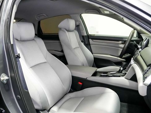 Used 2020 Honda Accord LX image 25
