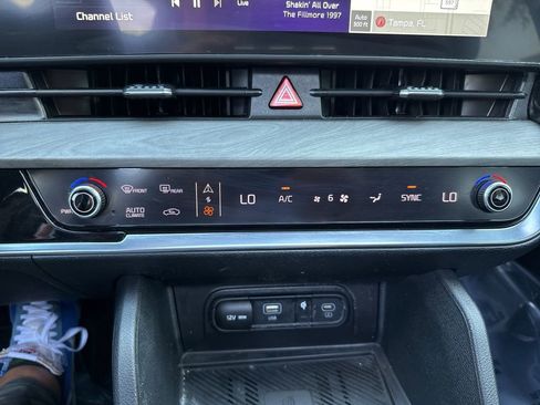 Used 2023 Kia Sportage X-Line w/ X-Line Premium Package AWD/4WD image 44