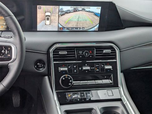 New 2026 Nissan Armada SL image 11