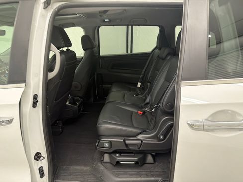 Used 2022 Honda Odyssey Touring image 23