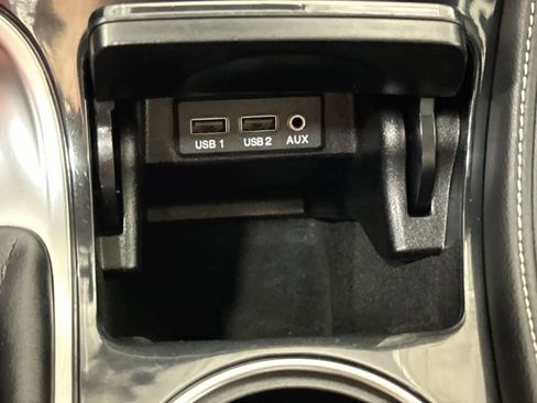 Used 2018 Nissan Maxima Platinum image 28