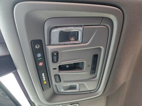 Used 2021 GMC Sierra 1500 SLT AWD/4WD image 27