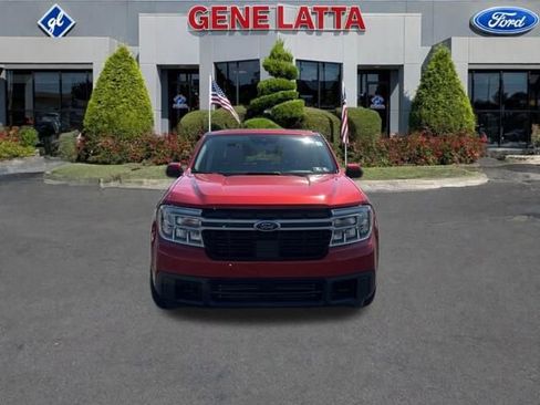 Used 2022 Ford Maverick Lariat w/ Lariat Luxury Package image 2