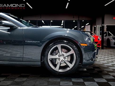 Used 2014 Chevrolet Camaro SS w/ RS Package image 14