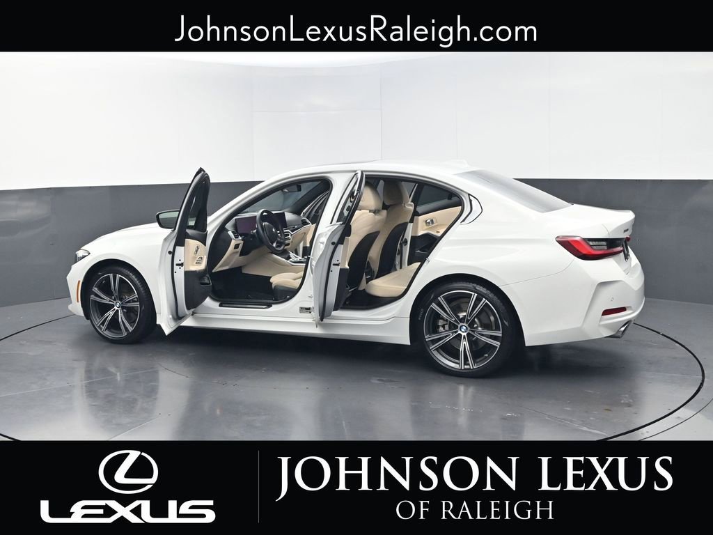 Used 2024 BMW 330i Sedan w/ Premium Package RWD image 37
