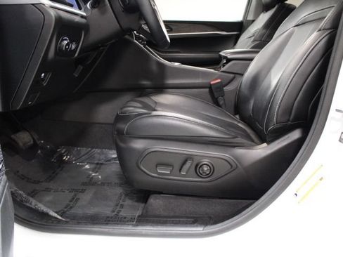 Used 2021 Jeep Grand Cherokee L Limited AWD/4WD image 19